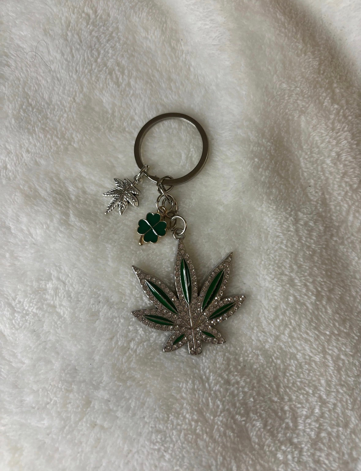 Silver Lucky Leaf Keychain